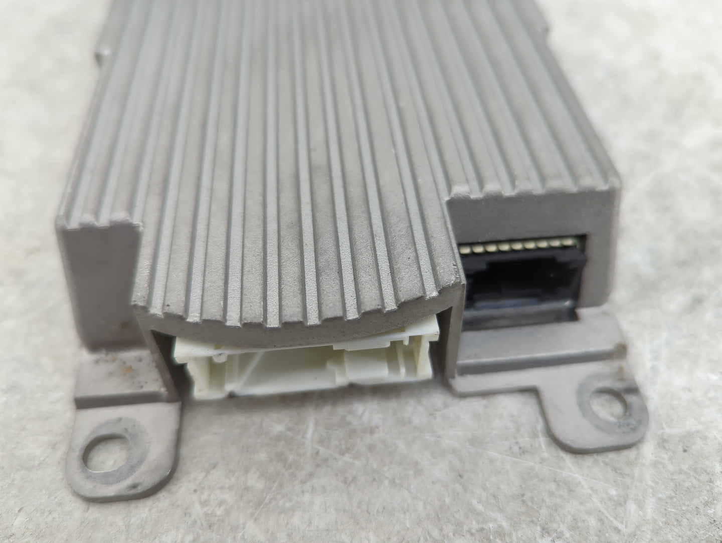 2012-2015 Bmw 328i Audio Control Module - Oemusedautoparts1.com