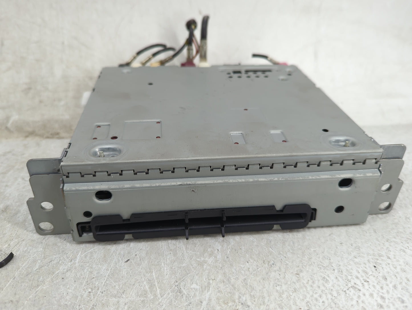 2013 Bmw 328i Radio AM FM Cd Player Receiver Replacement P/N:9310467-01 BMWEHU117-39, A2C86802600 Fits OEM Used Auto Parts -