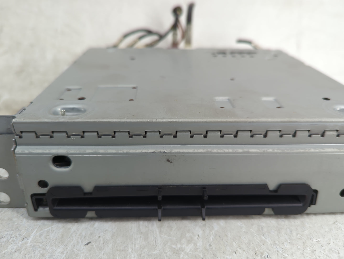 2013 Bmw 328i Radio AM FM Cd Player Receiver Replacement P/N:9310467-01 BMWEHU117-39, A2C86802600 Fits OEM Used Auto Parts -