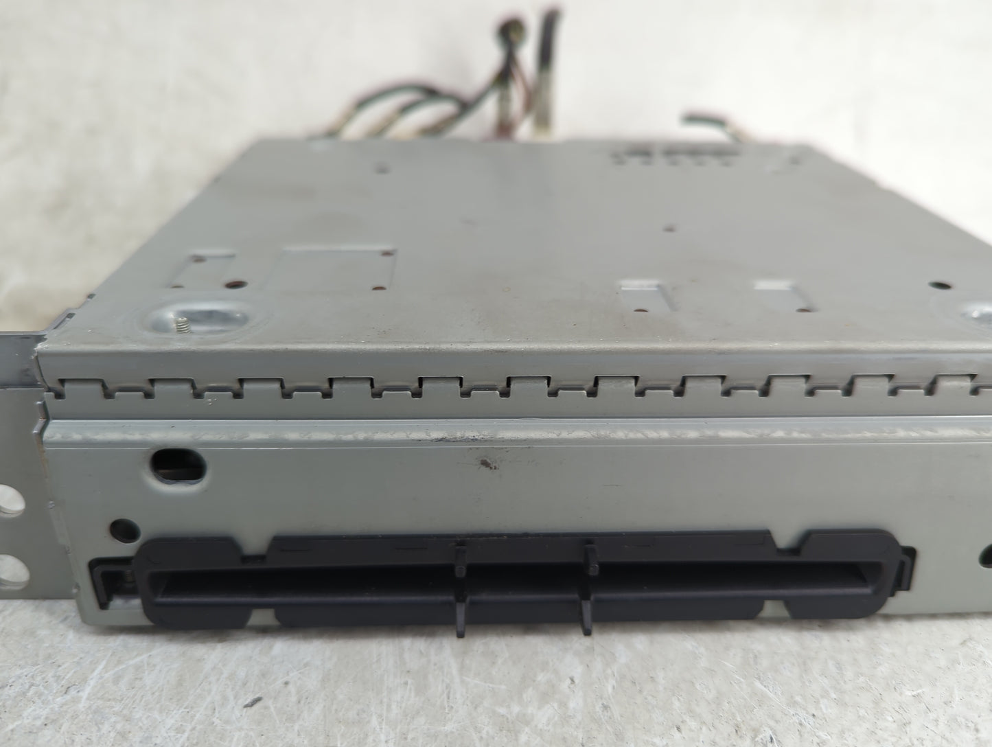 2013 Bmw 328i Radio AM FM Cd Player Receiver Replacement P/N:9310467-01 BMWEHU117-39, A2C86802600 Fits OEM Used Auto Parts -