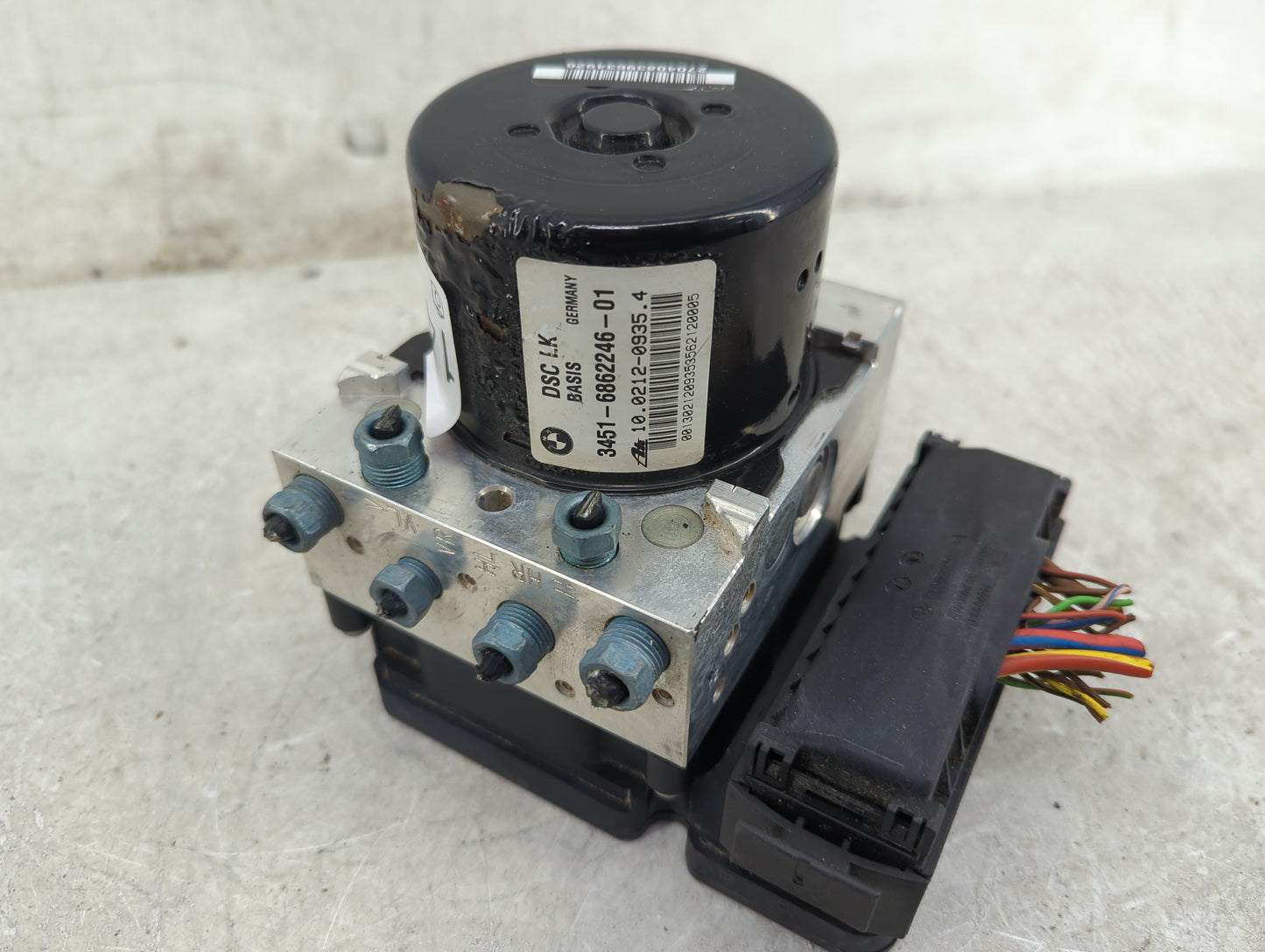 2012-2013 Bmw 328i ABS Pump Control Module Replacement P/N:3451-6862246-01 10.0212-0935.4 Fits Fits 2012 2013 OEM Used Auto 