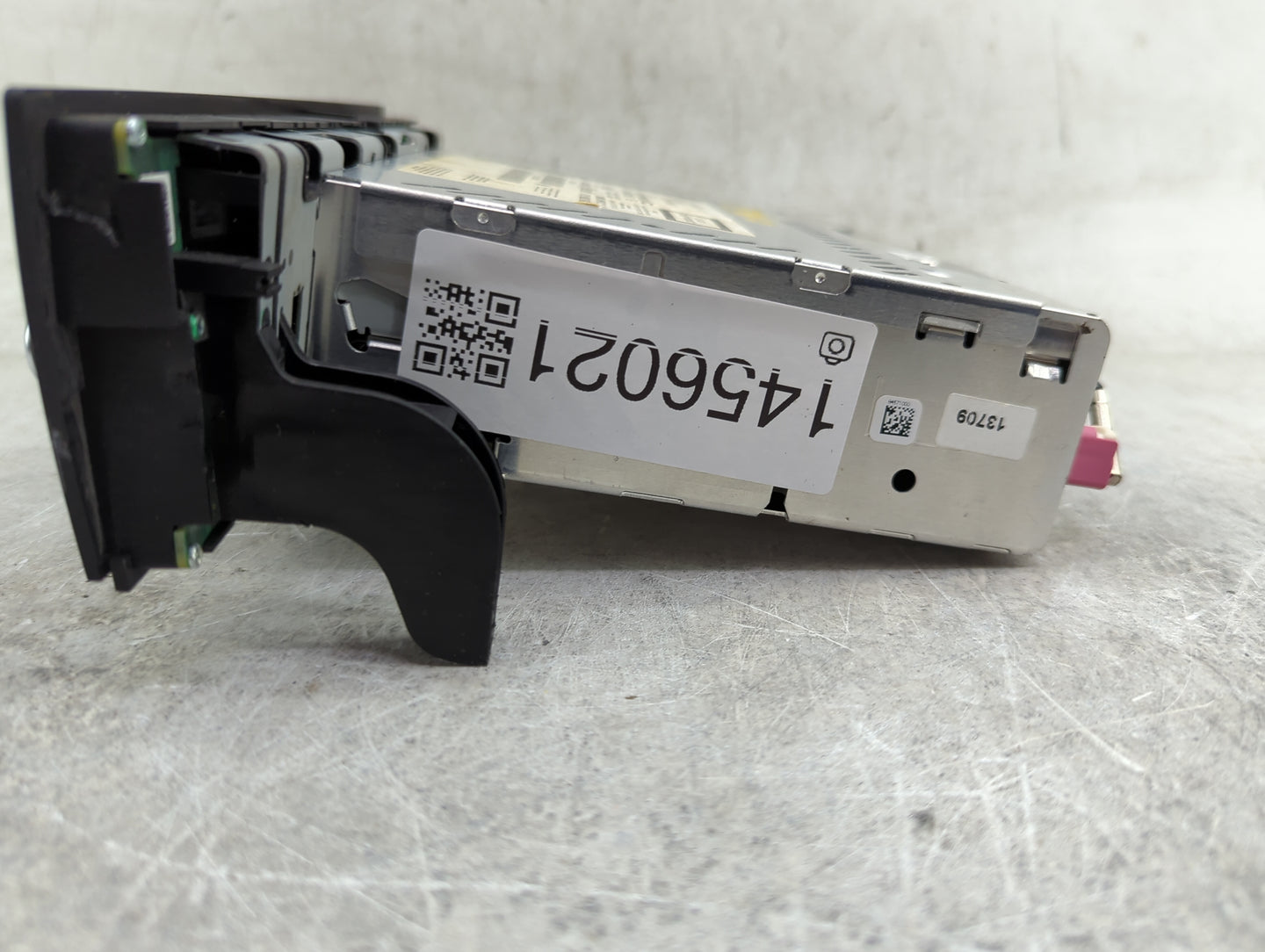 2010-2013 Bmw 328i Radio AM FM Cd Player Receiver Replacement P/N:6512 9302171-01 VD1074D6020557 Fits OEM Used Auto Parts - 