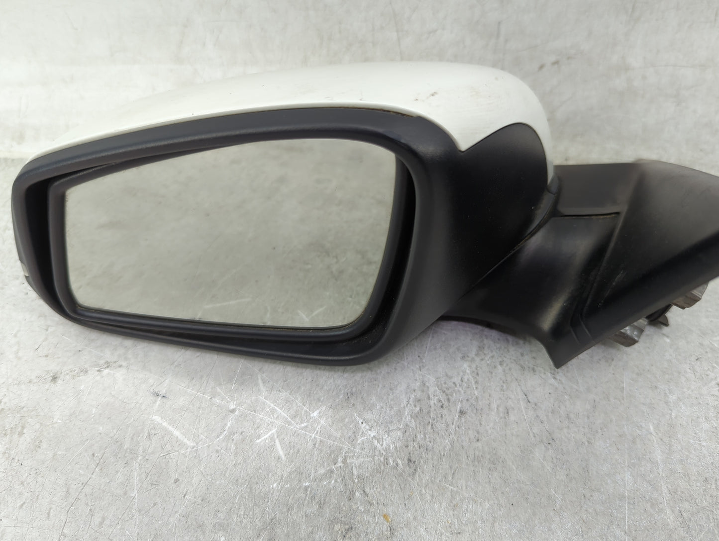 2012-2013 Bmw 328i Driver Side View Mirror - Left Door Mirror OEM Used - Oemusedautoparts1.com