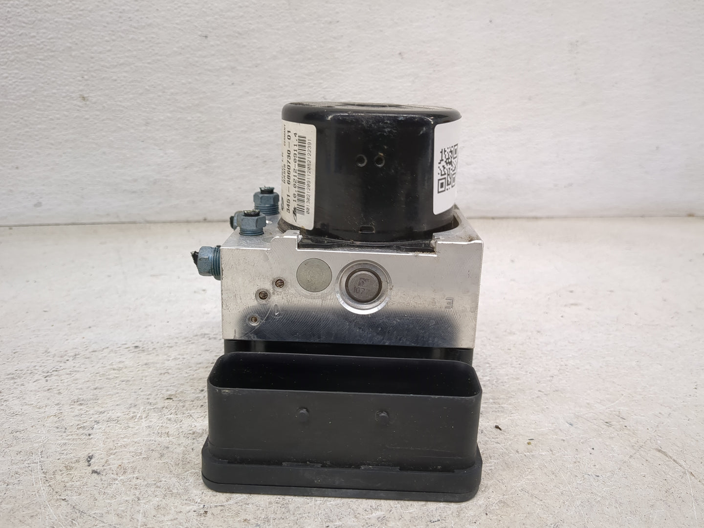 2012-2013 Bmw 328i ABS Pump Control Module Replacement P/N:3451-6860730-01 10.0212-0911.4 Fits Fits 2012 2013 OEM Used Auto 