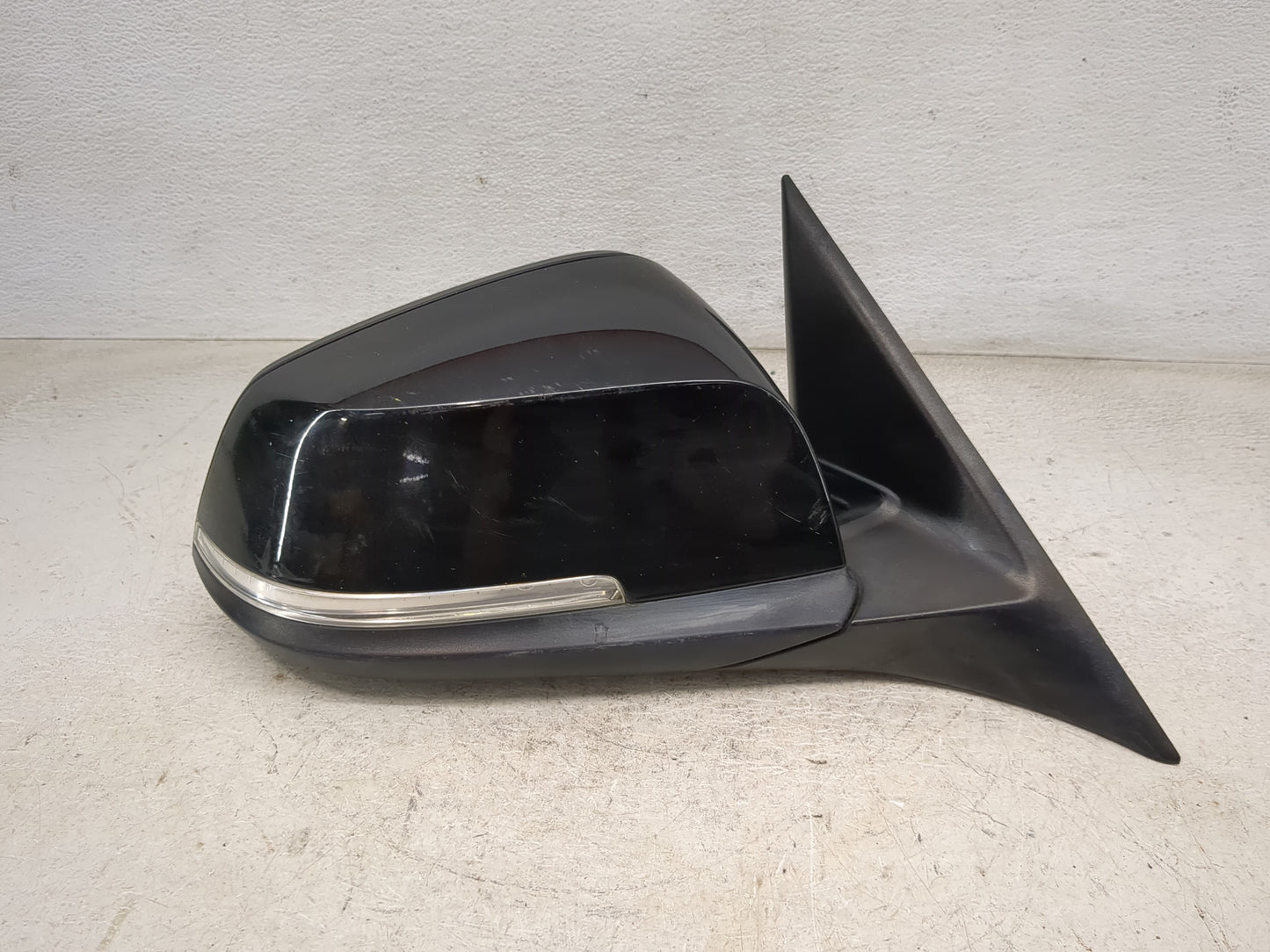 2013-2016 Bmw 328i Passenger Side View Mirror - Right Door Mirror OEM Used - Oemusedautoparts1.com