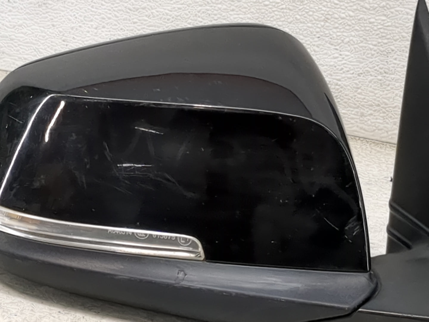 2013-2016 Bmw 328i Passenger Side View Mirror - Right Door Mirror OEM Used - Oemusedautoparts1.com