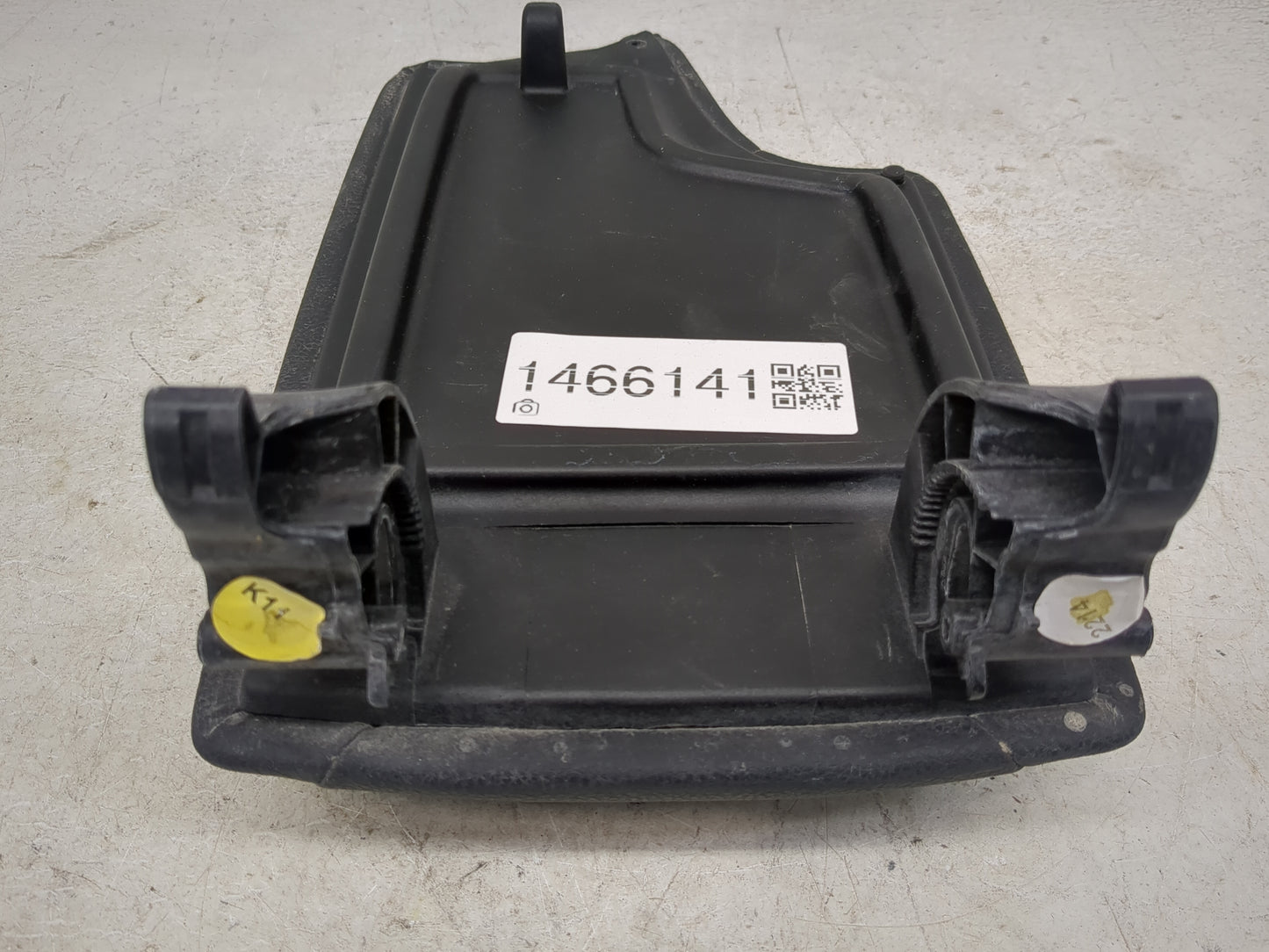 2013 Bmw 328i Center Console Armrest Cover Lid Fits OEM Used Auto Parts - Oemusedautoparts1.com