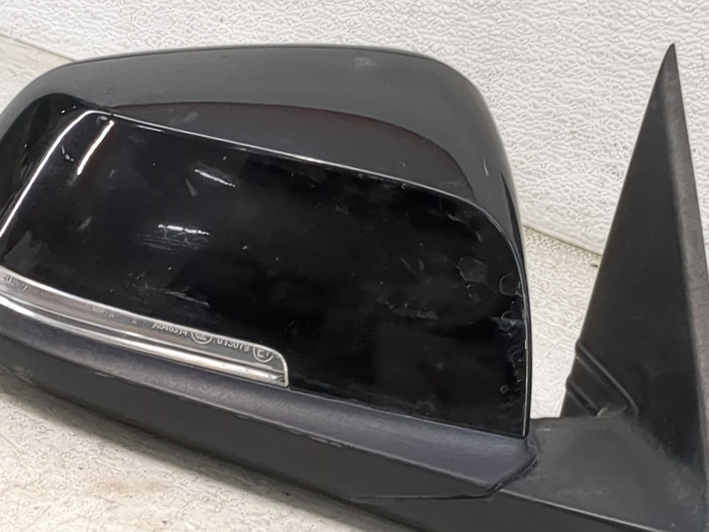 2013-2016 Bmw 328i Passenger Side View Mirror - Right Door Mirror OEM Used - Oemusedautoparts1.com