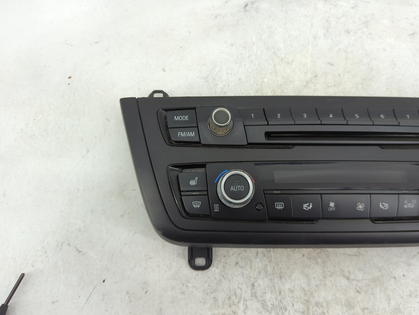 2012-2014 Bmw 328i Climate Control Module Temperature AC/Heater Replacement Fits Fits 2012 2013 2014 OEM Used Auto Parts - O