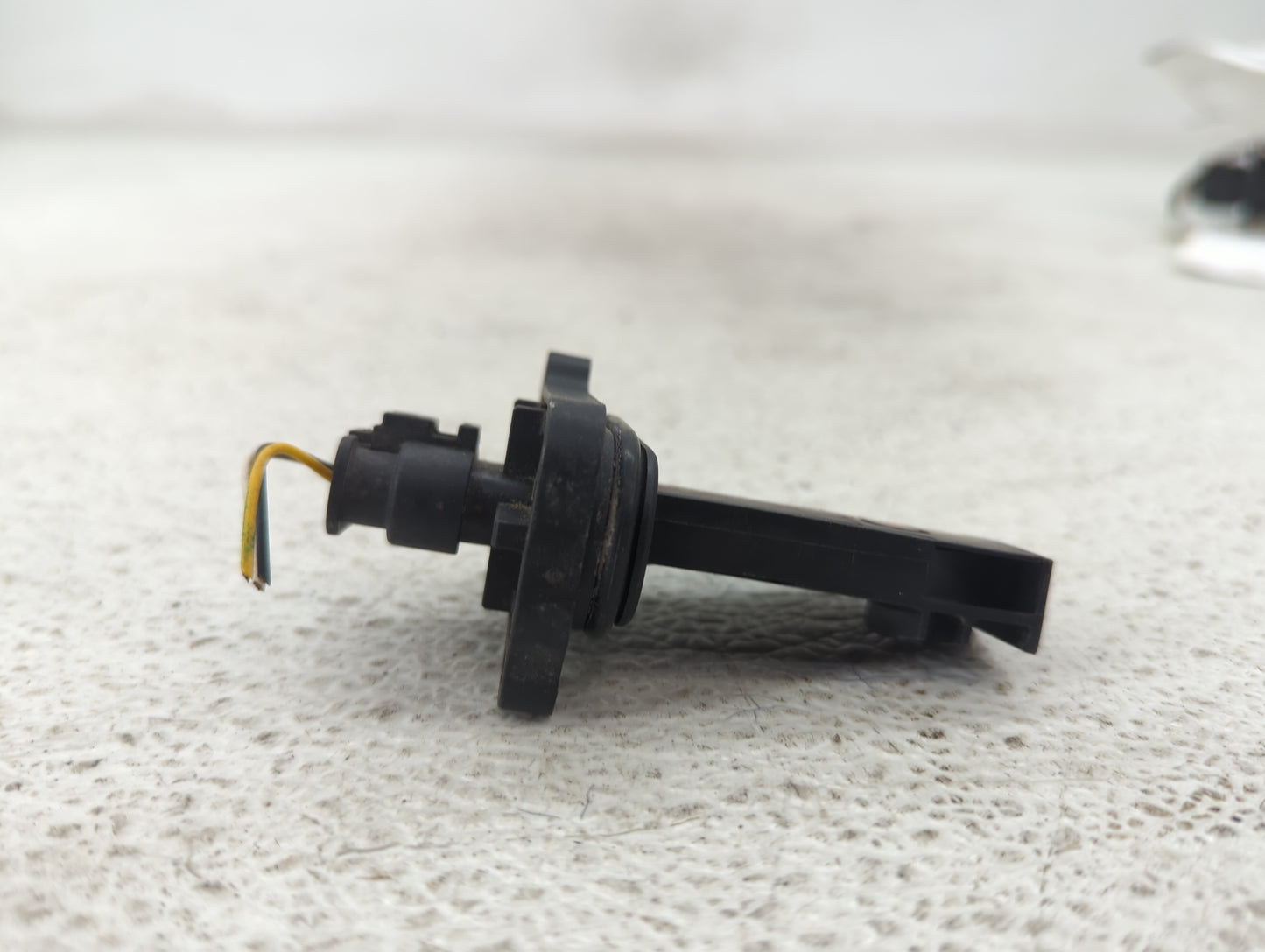 2012-2016 Bmw 328i Mass Air Flow Meter Maf 1487888 - Oemusedautoparts1.com