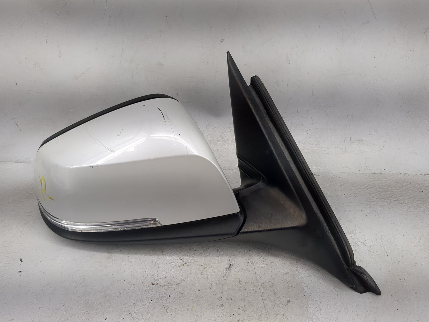 2012-2013 Bmw 328i Passenger Side View Mirror - Right Door Mirror OEM Used - Oemusedautoparts1.com