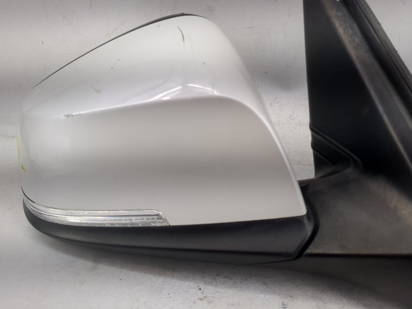 2012-2013 Bmw 328i Passenger Side View Mirror - Right Door Mirror OEM Used - Oemusedautoparts1.com