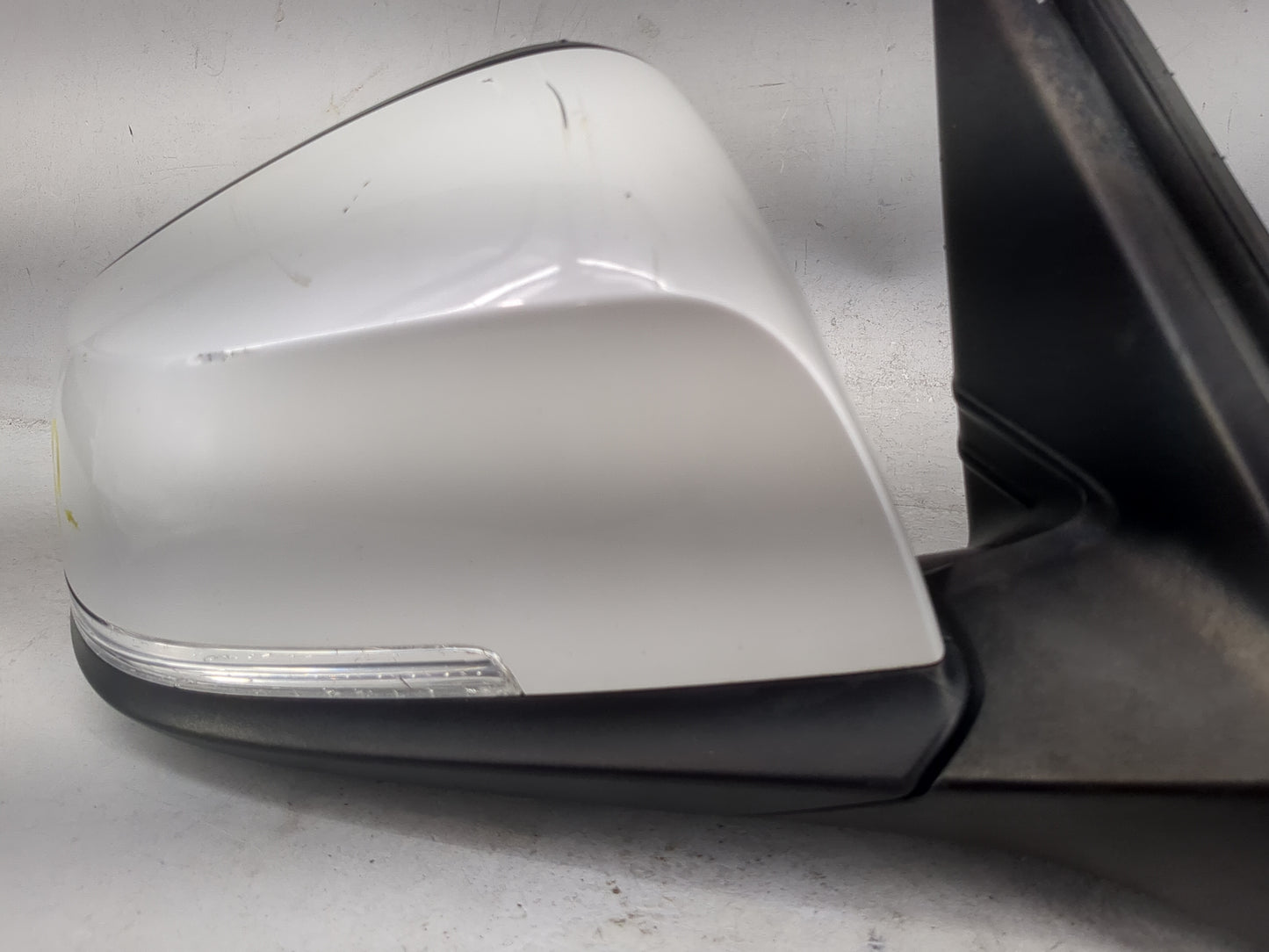 2012-2013 Bmw 328i Passenger Side View Mirror - Right Door Mirror OEM Used - Oemusedautoparts1.com