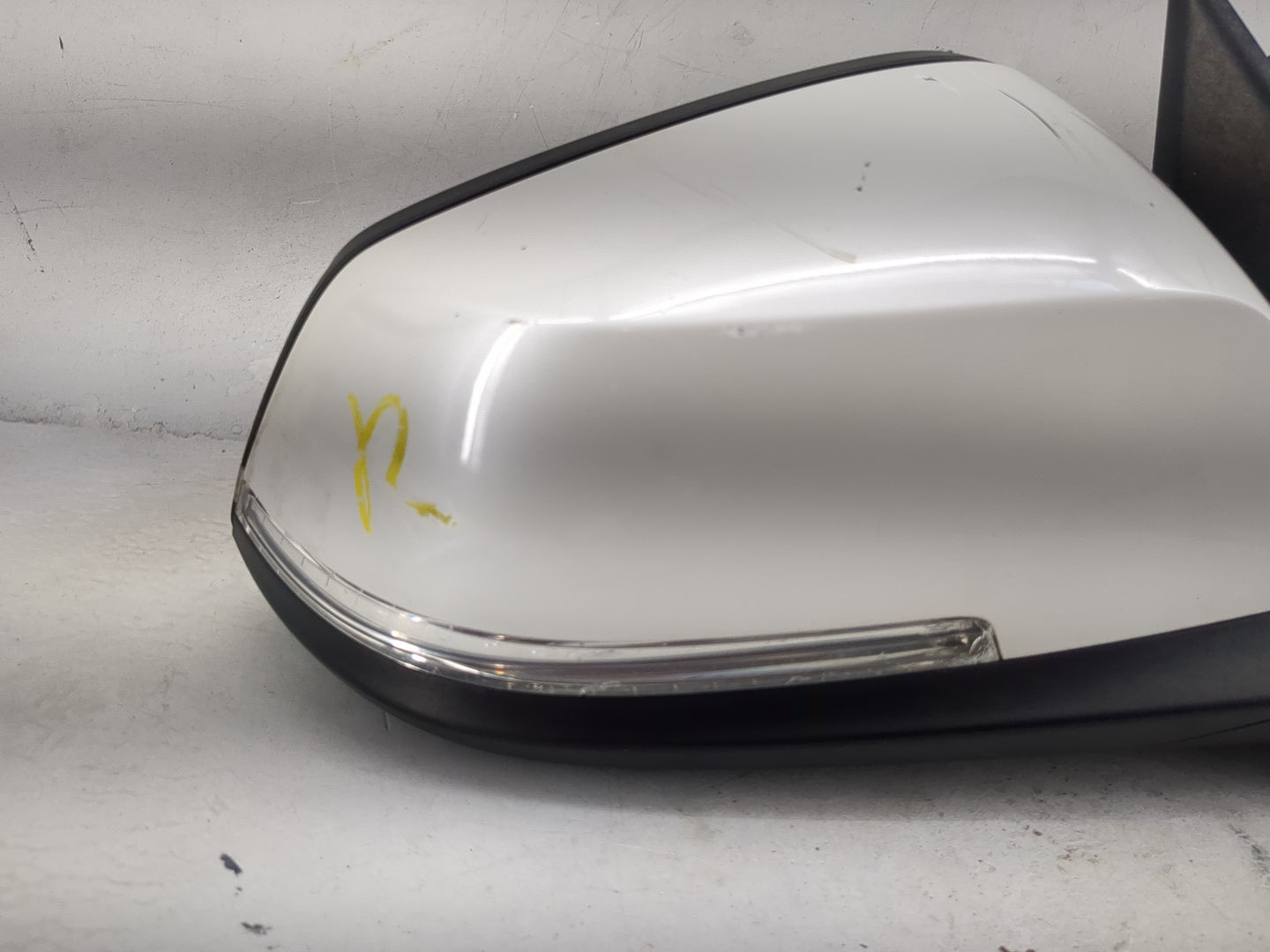2012-2013 Bmw 328i Passenger Side View Mirror - Right Door Mirror OEM Used - Oemusedautoparts1.com
