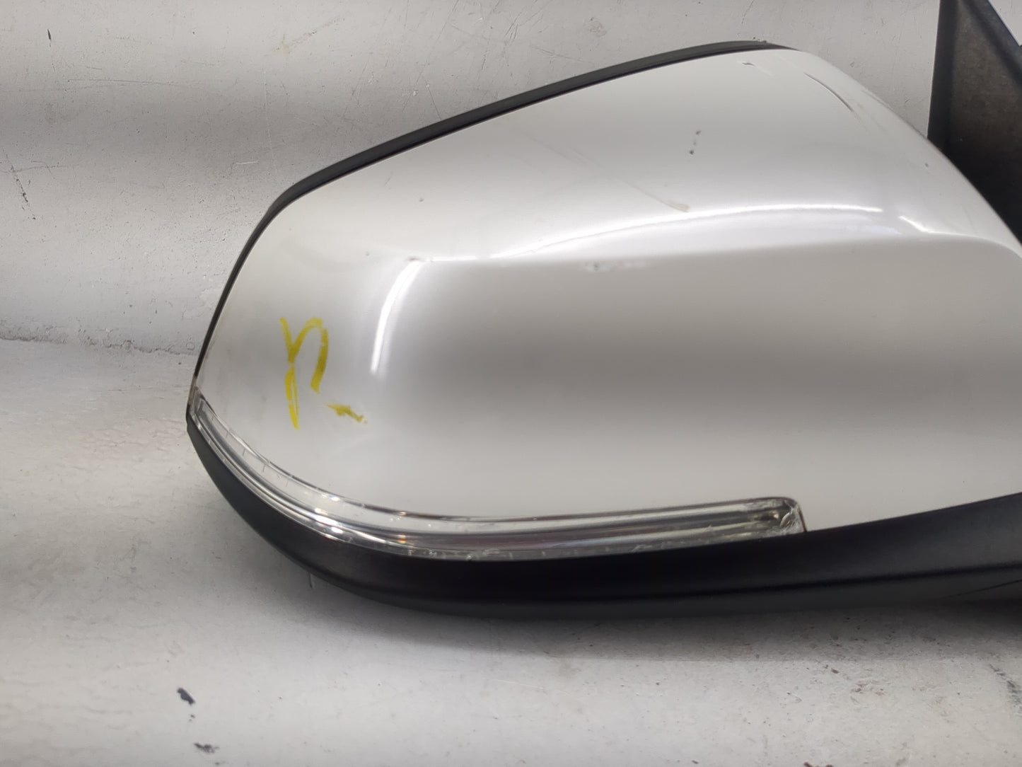 2012-2013 Bmw 328i Passenger Side View Mirror - Right Door Mirror OEM Used - Oemusedautoparts1.com