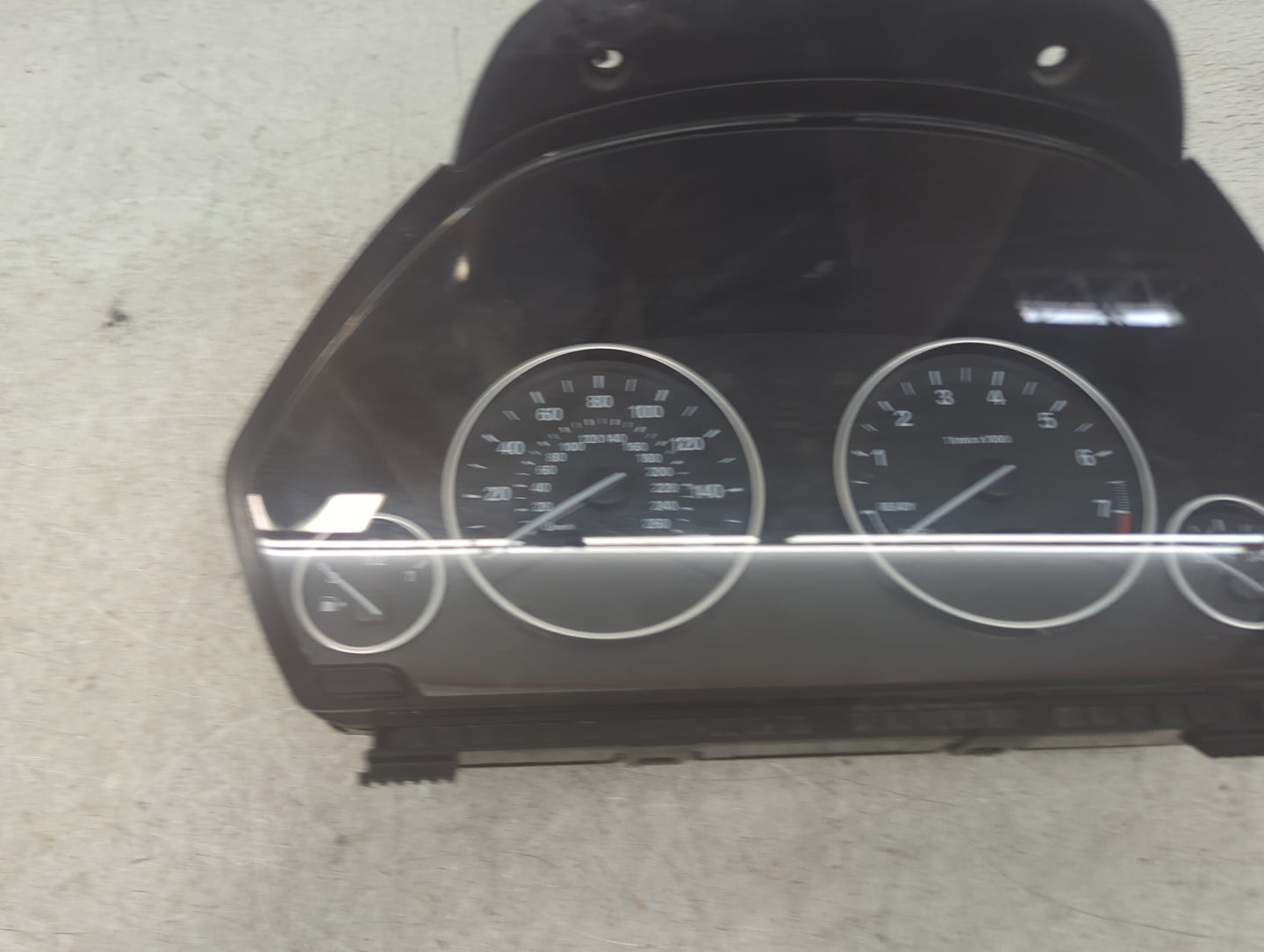 2012-2016 Bmw 328i Instrument Cluster Speedometer Gauges P/N:9311392-01 9232895 Miles: Fits Fits 2012 2013 2014 2015 2016 OE
