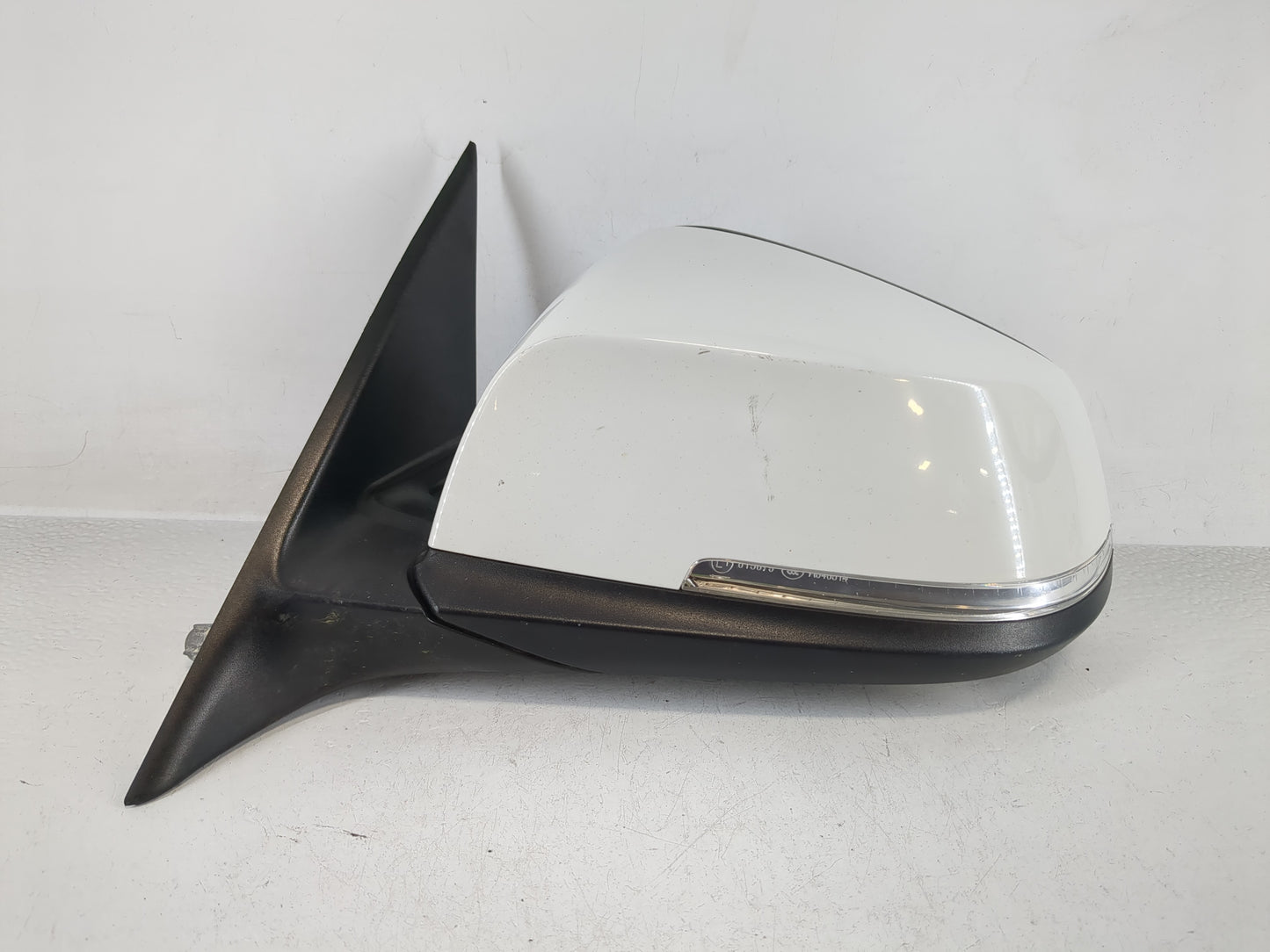 2013 Bmw 328xi Driver Side View Mirror - Left Door Mirror OEM Used - Oemusedautoparts1.com