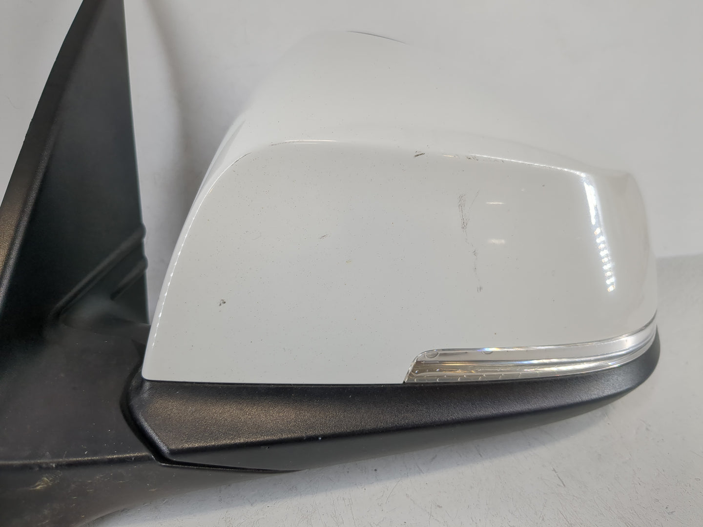 2013 Bmw 328xi Driver Side View Mirror - Left Door Mirror OEM Used - Oemusedautoparts1.com