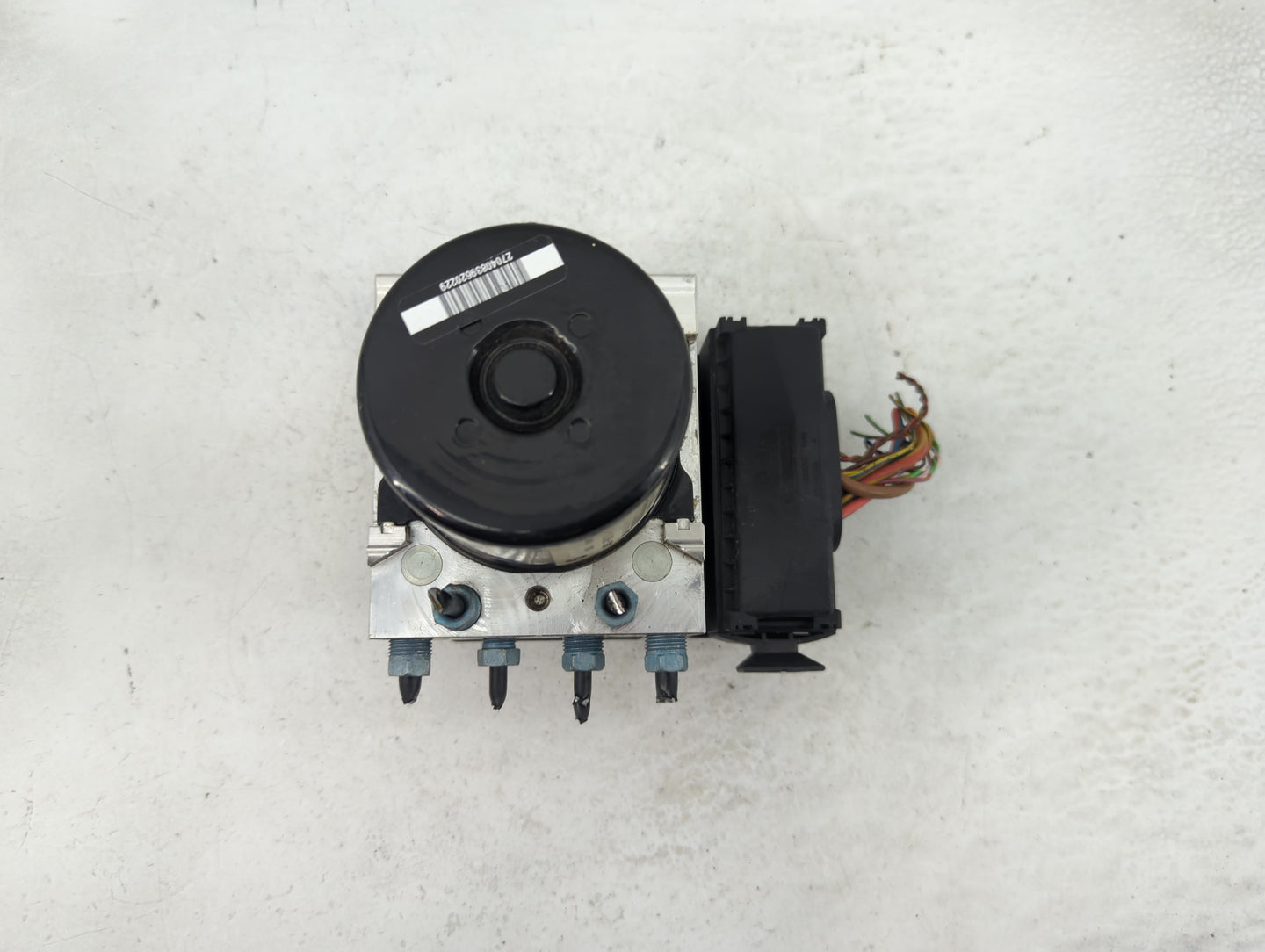 2013 Bmw 328xi ABS Pump Control Module Replacement P/N:3451-6860730-01 Fits Fits 2012 OEM Used Auto Parts - Oemusedautoparts