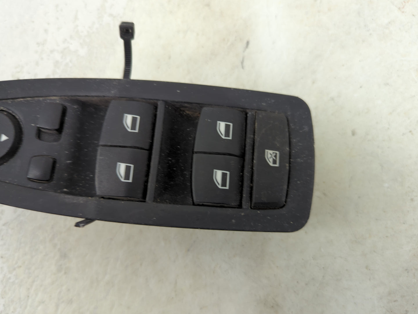 2013 Bmw 328xi Master Power Window Switch Replacement Driver Side Left P/N:9208111-02 Fits OEM Used Auto Parts - Oemusedauto