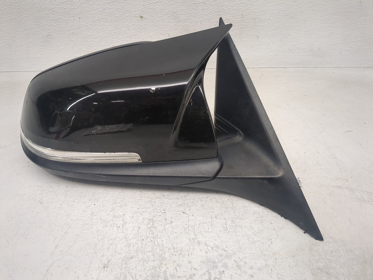 2013 Bmw 328i Side Mirror Replacement Passenger Right View Door Mirror Fits OEM Used Auto Parts - Oemusedautoparts1.com