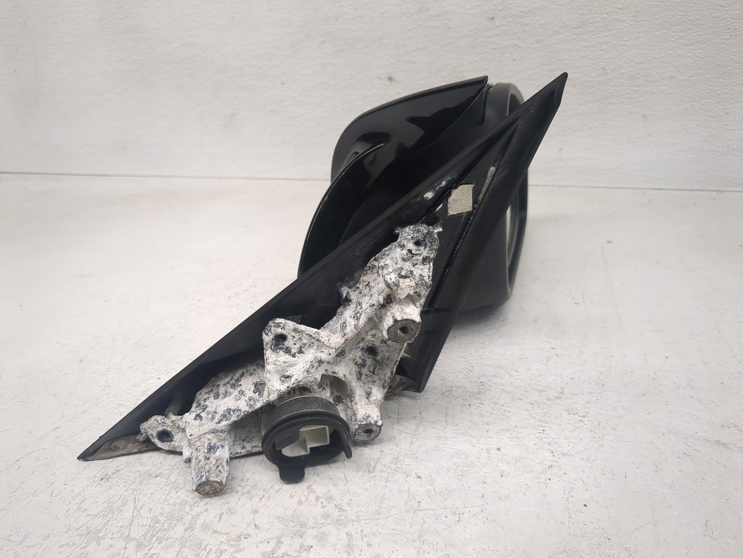 2013 Bmw 328i Side Mirror Replacement Passenger Right View Door Mirror Fits OEM Used Auto Parts - Oemusedautoparts1.com