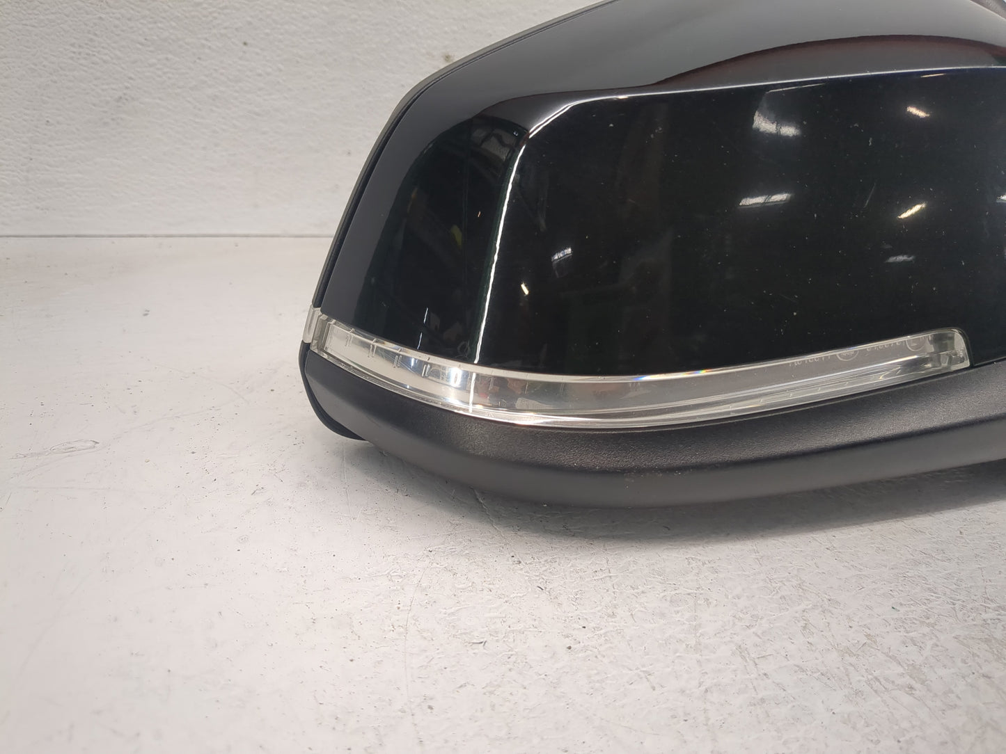 2012-2013 Bmw 328i Side Mirror Replacement Passenger Right View Door Mirror P/N:7258290 Fits Fits 2012 2013 OEM Used Auto Pa