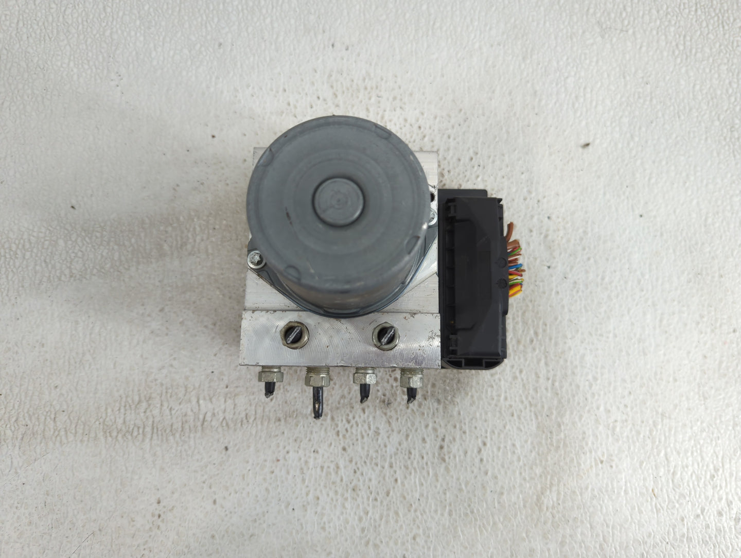 2009-2013 Bmw 328i ABS Pump Control Module Replacement P/N:0 265 236 008 Fits Fits 2009 2010 2011 2012 2013 OEM Used Auto Pa