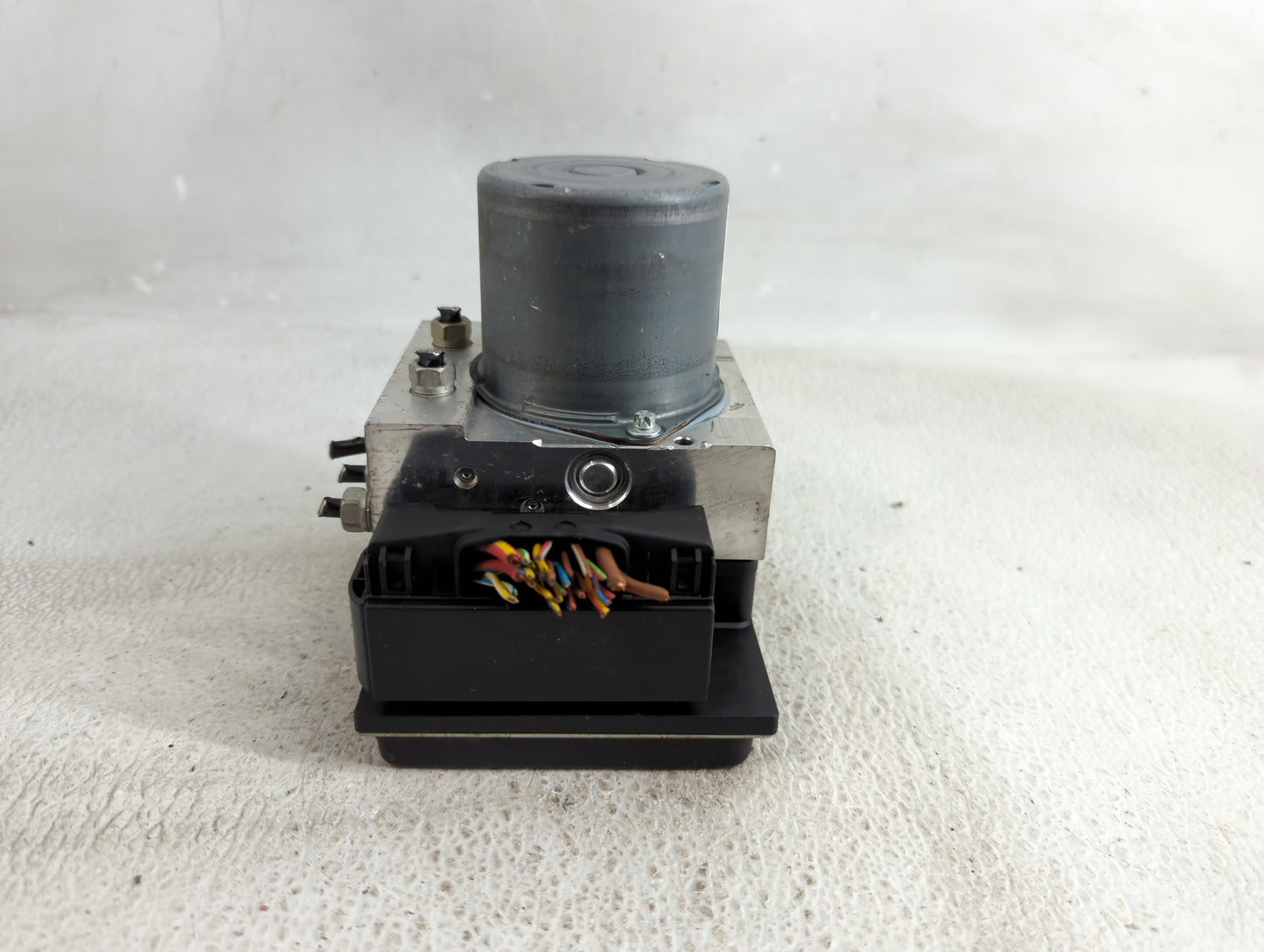 2009-2013 Bmw 328i ABS Pump Control Module Replacement P/N:0 265 236 008 Fits Fits 2009 2010 2011 2012 2013 OEM Used Auto Pa