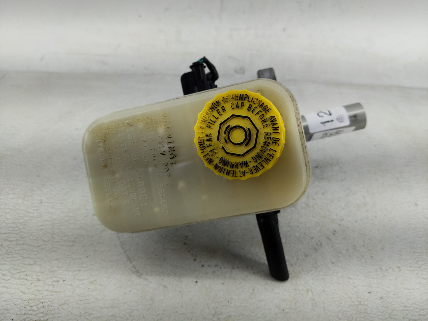 2007-2013 Bmw 328i Brake Master Cylinder - Oemusedautoparts1.com