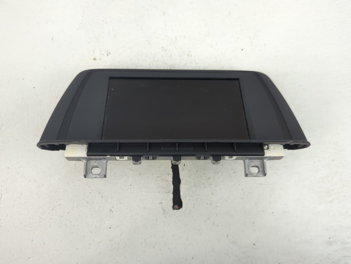 2012-2016 Bmw 328i Information Display Screen - Oemusedautoparts1.com