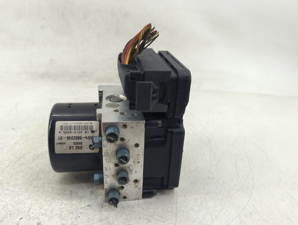 2012-2013 Bmw 328i Anti-Lock Brake ABS Pump Module Actuator OEM P/N:3451-6862246-01 Fits Fits 2012 2013 OEM Used Auto Parts 