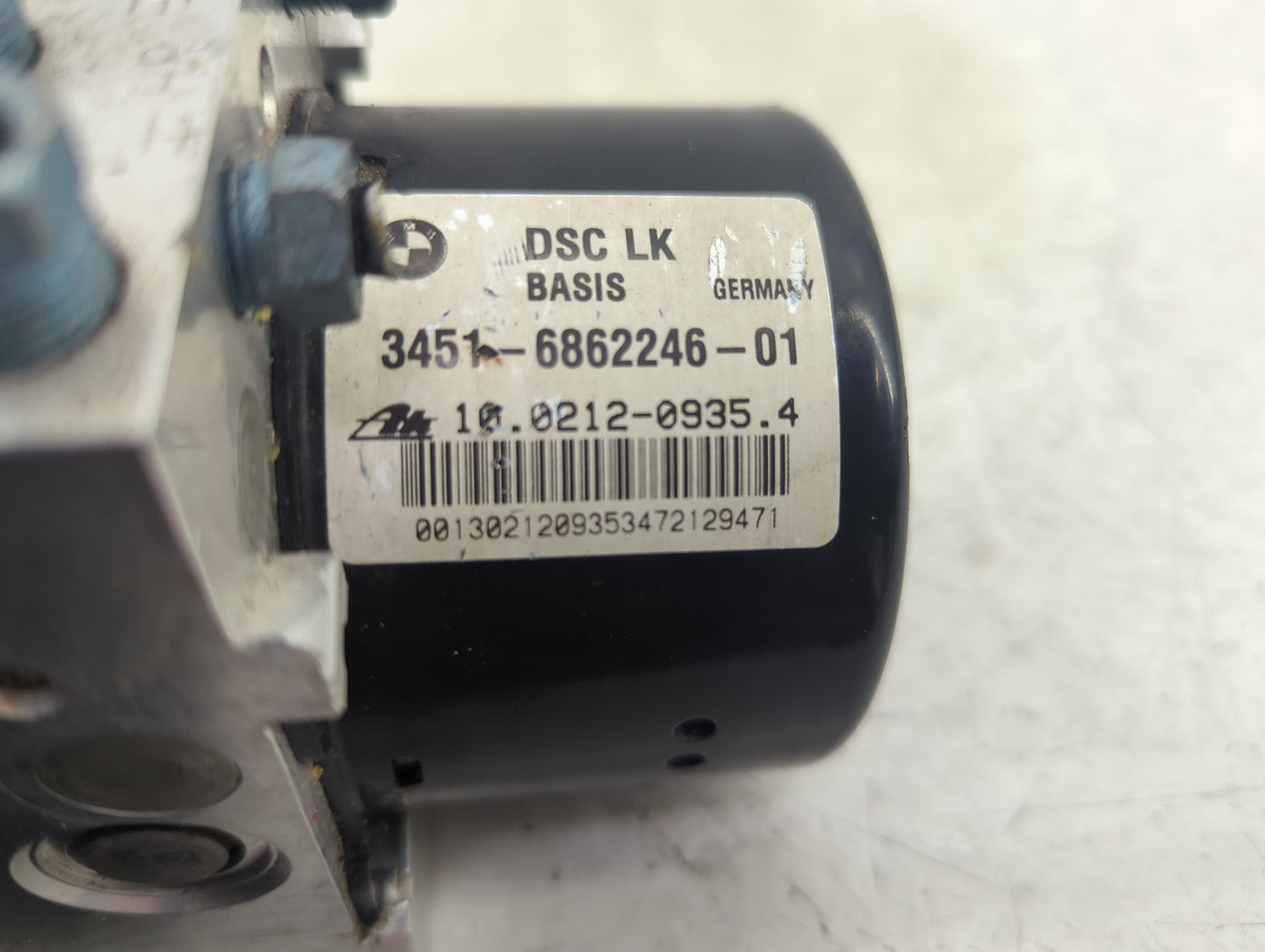 2012-2013 Bmw 328i ABS Pump Control Module Replacement P/N:3451-6862246-01 Fits Fits 2012 2013 OEM Used Auto Parts - Oemused