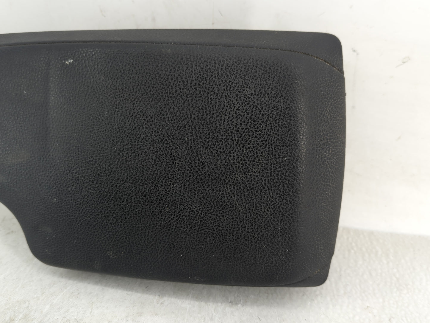 2013 Bmw 328i Center Console Armrest Cover Lid Fits OEM Used Auto Parts - Oemusedautoparts1.com