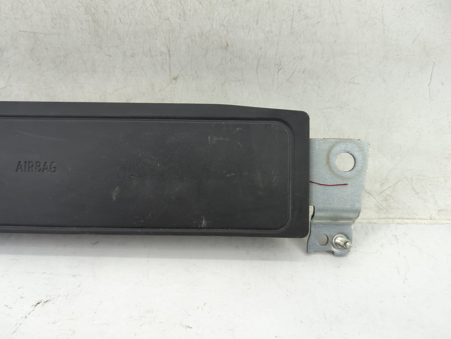 2007-2013 Bmw 328i Air Bag Passenger Right Knee OEM P/N:KV922865311 Fits Fits 2007 2008 2009 2010 2011 2012 2013 OEM Used Au
