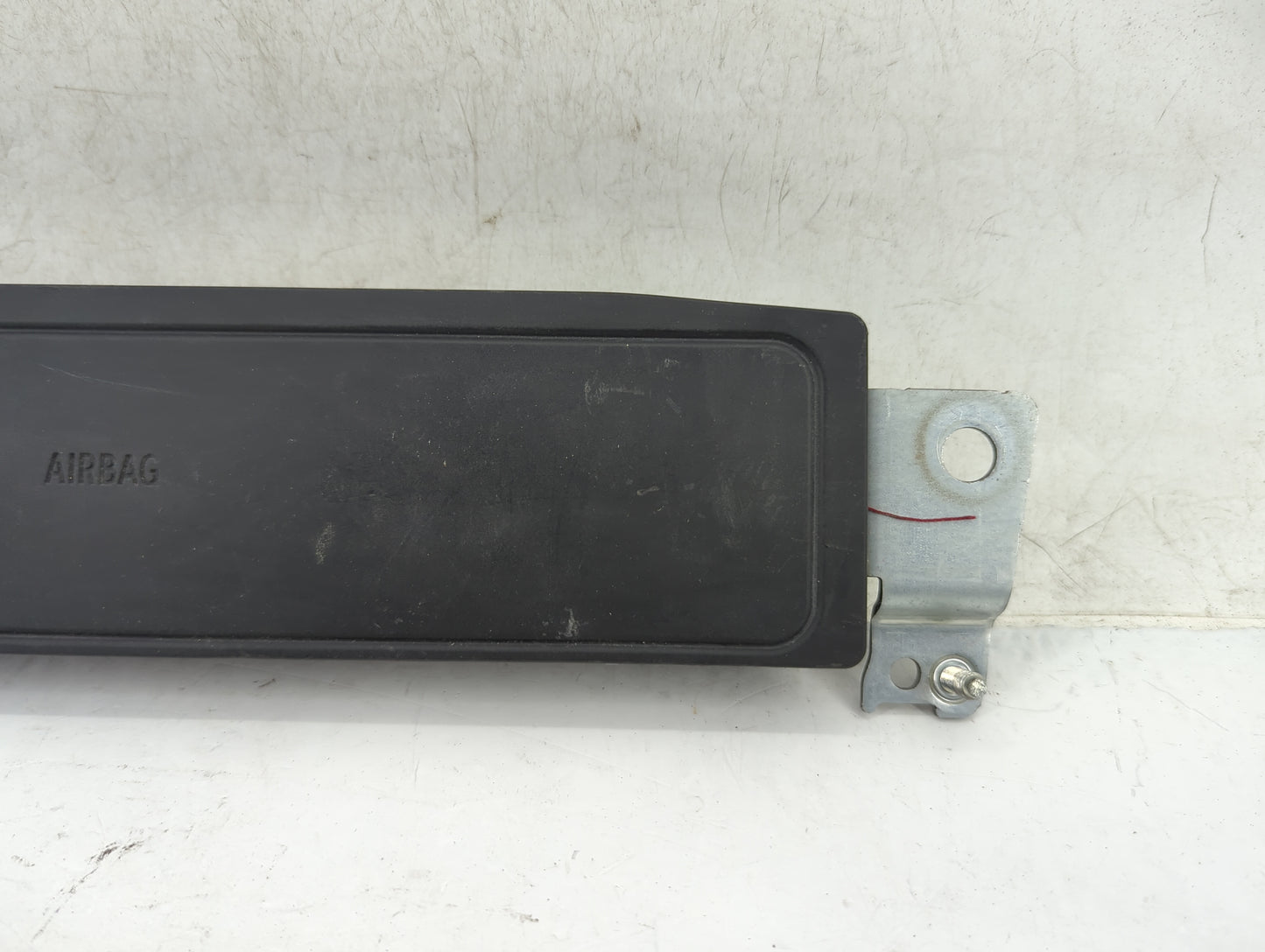 2007-2013 Bmw 328i Air Bag Passenger Right Knee OEM P/N:KV922865311 Fits Fits 2007 2008 2009 2010 2011 2012 2013 OEM Used Au