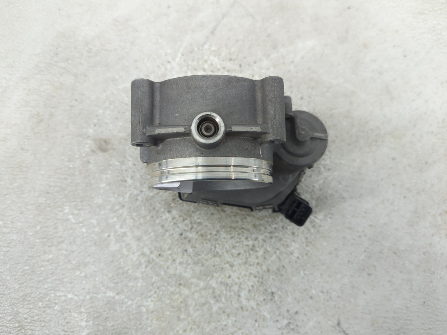 2007-2013 Bmw 328i Throttle Body P/N:A2C82999400 7556118 Fits Fits 2007 2008 2009 2010 2011 2012 2013 OEM Used Auto Parts - 