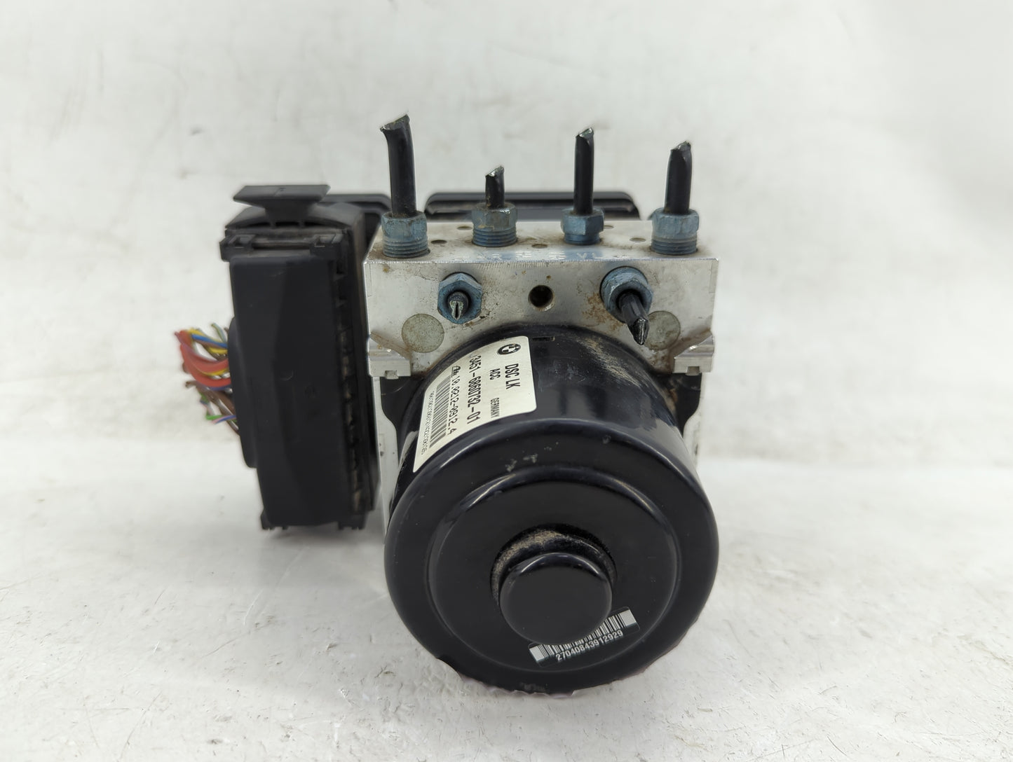 2012-2013 Bmw 328i ABS Pump Control Module Replacement P/N:3451-6862246-01 Fits Fits 2012 2013 OEM Used Auto Parts - Oemused