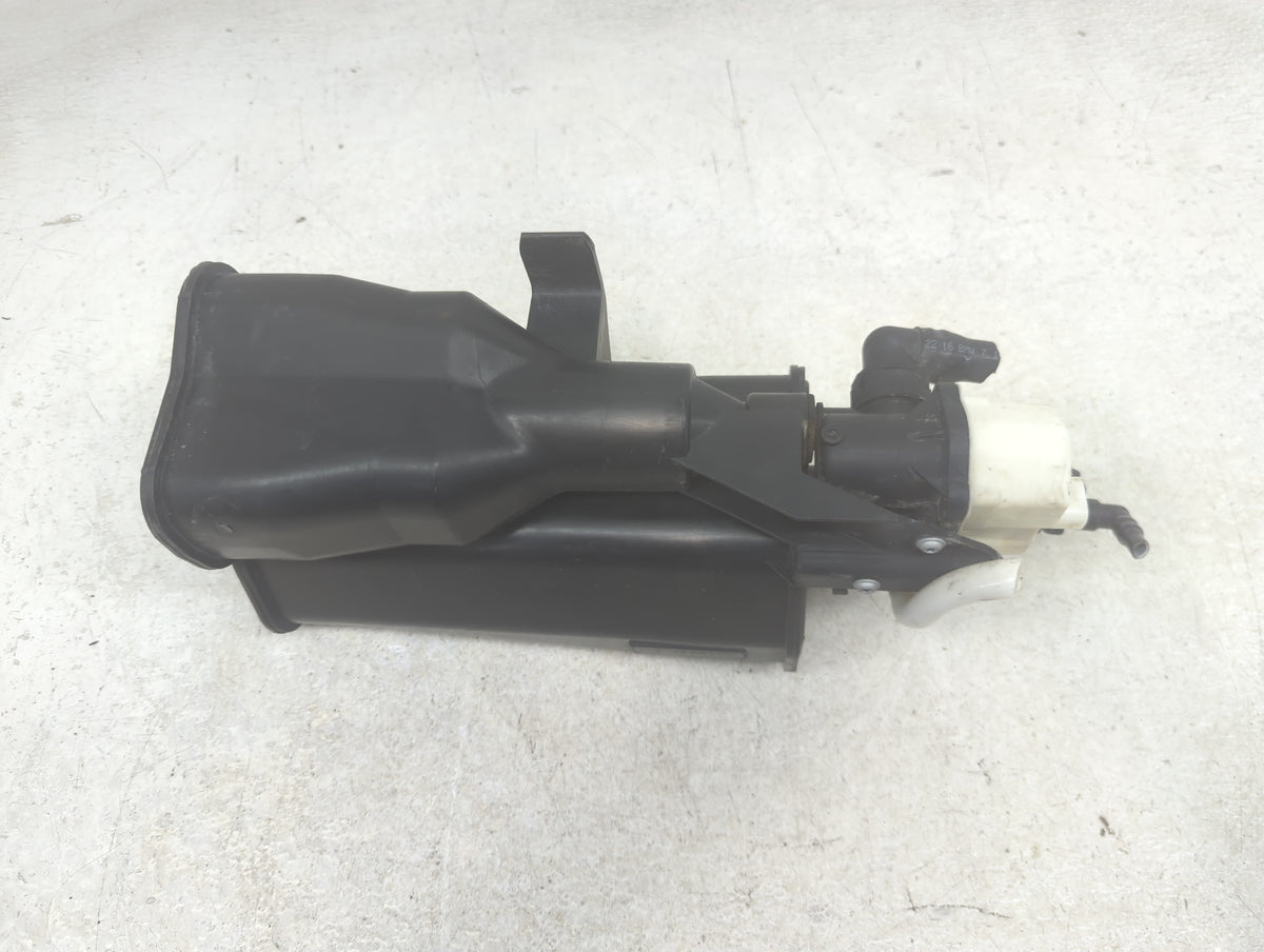 2013 Bmw 328i Fuel Vapor Charcoal Canister 1392334 - Oemusedautoparts1.com