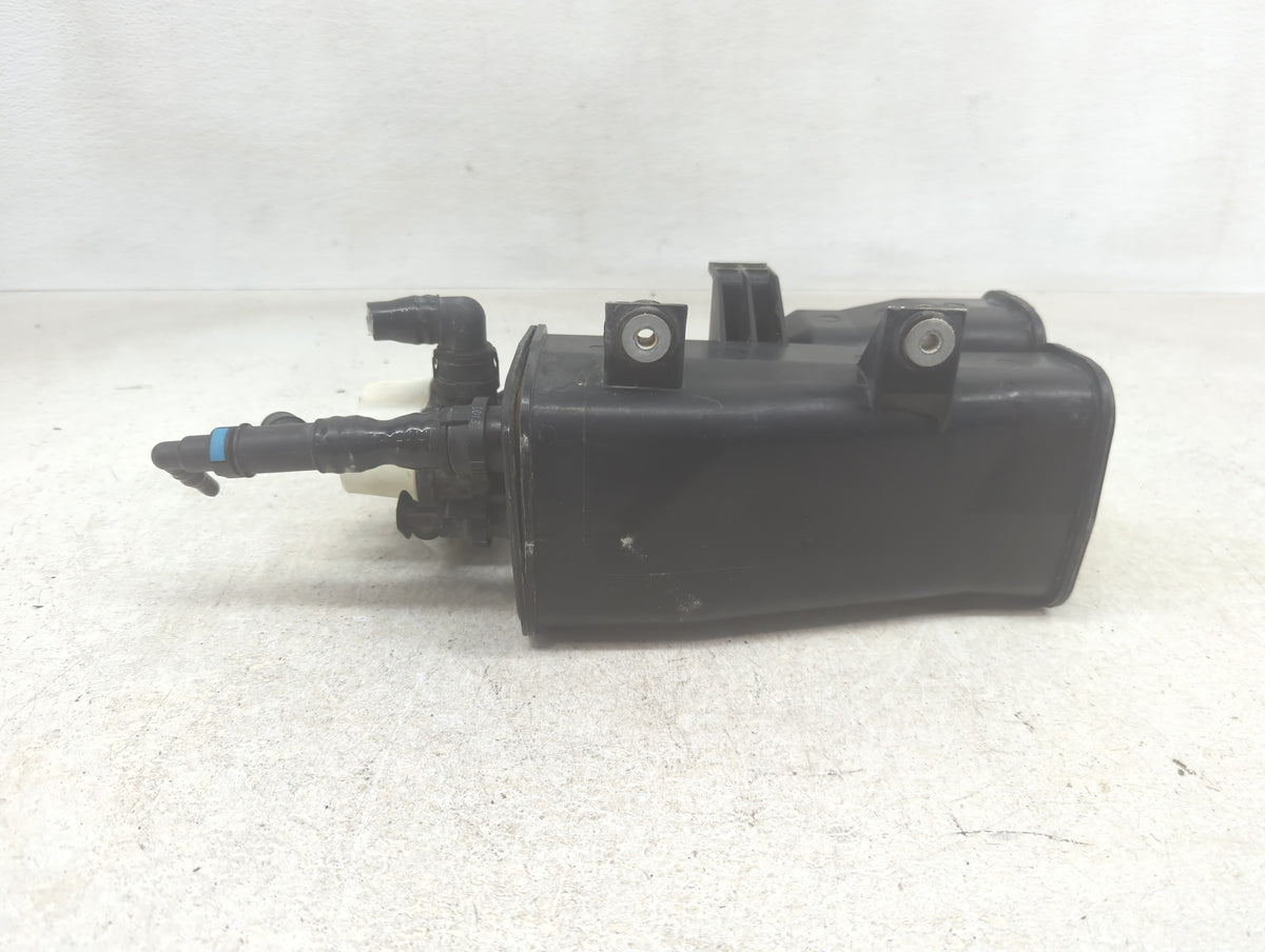 2013 Bmw 328i Fuel Vapor Charcoal Canister 1392334 - Oemusedautoparts1.com