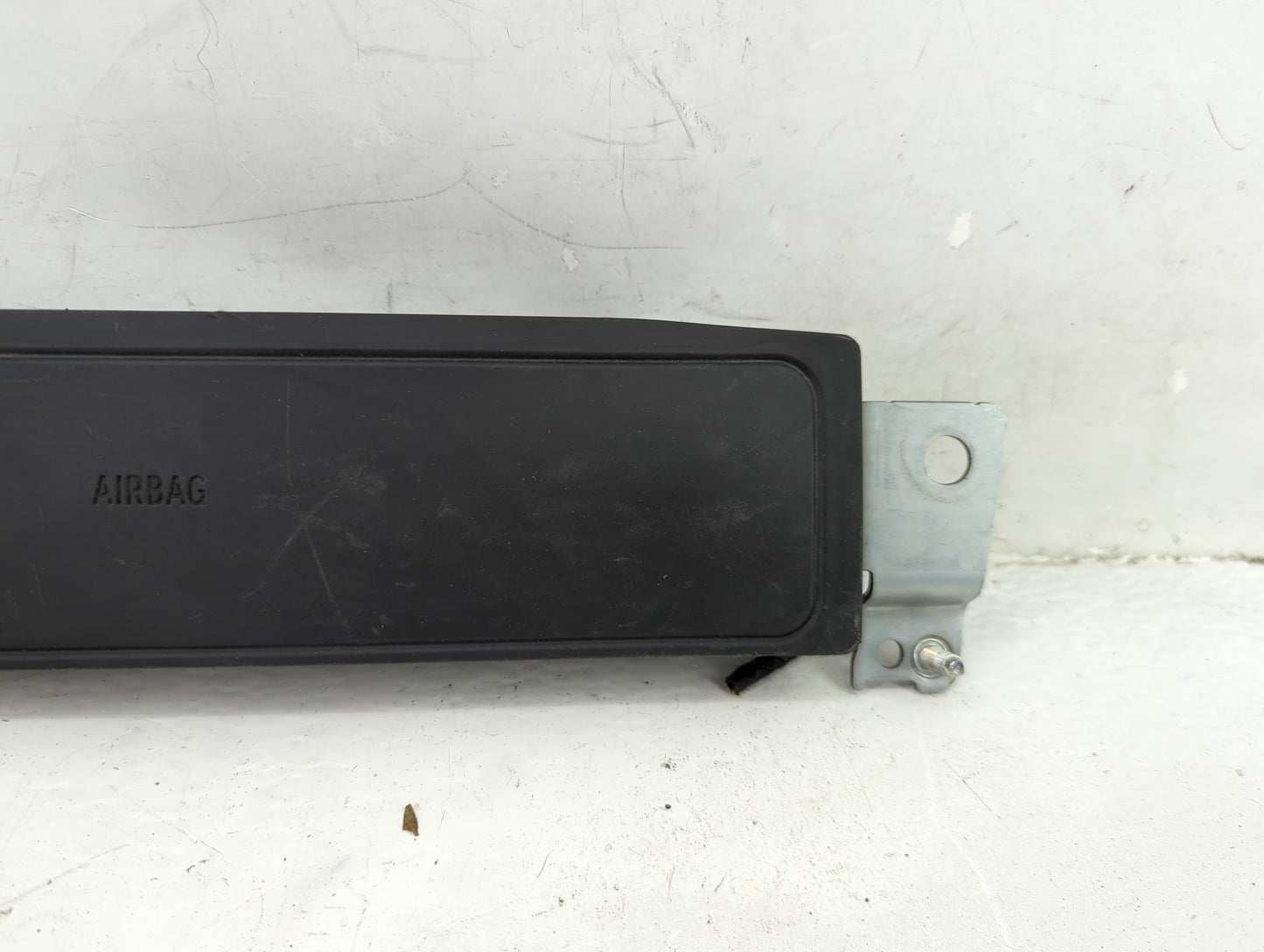 2013 Bmw 328i Air Bag Passenger Right Knee OEM P/N:1024565/06 Fits OEM Used Auto Parts - Oemusedautoparts1.com