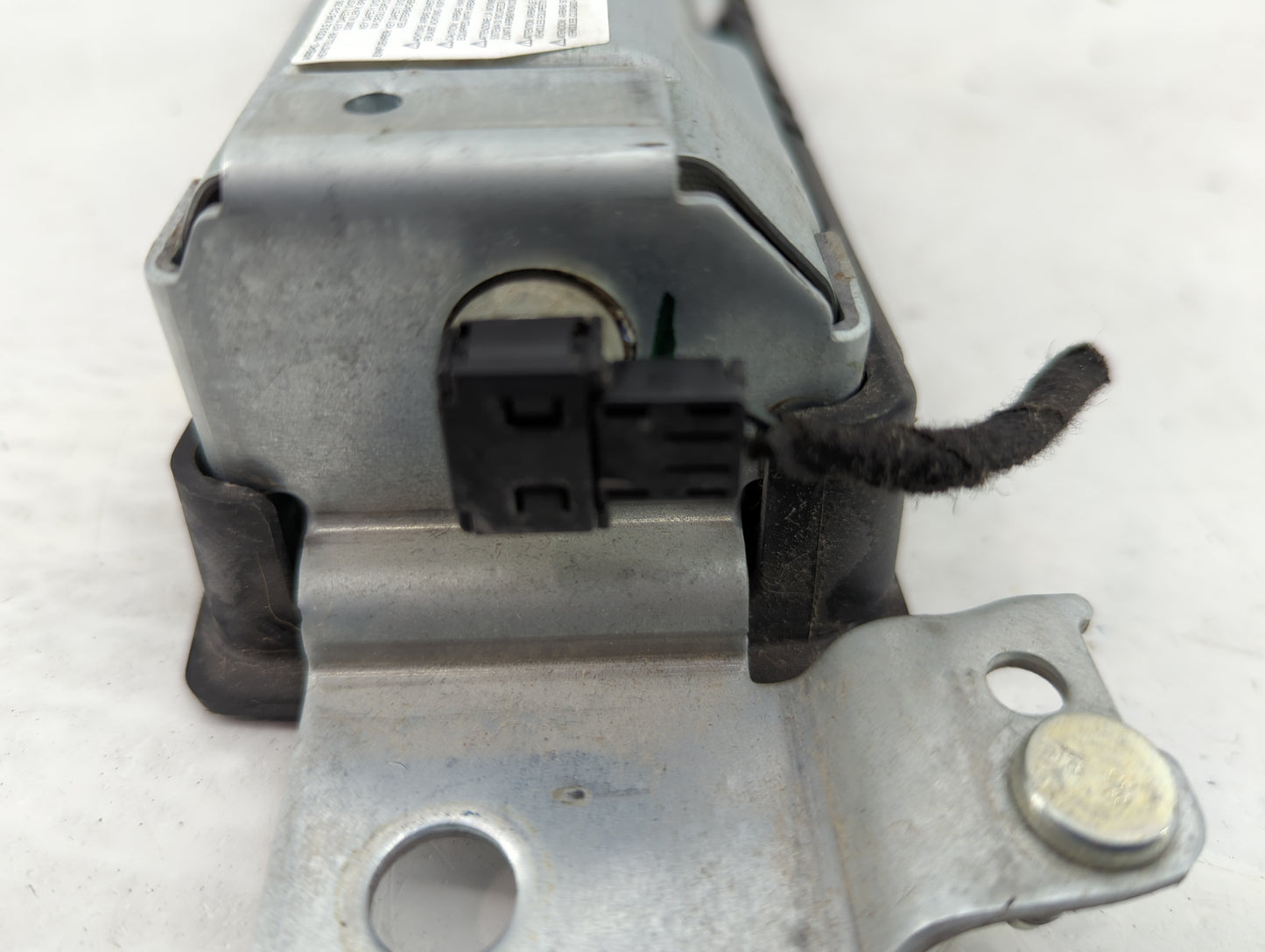2013 Bmw 328i Air Bag Passenger Right Knee OEM P/N:1024565/06 Fits OEM Used Auto Parts - Oemusedautoparts1.com