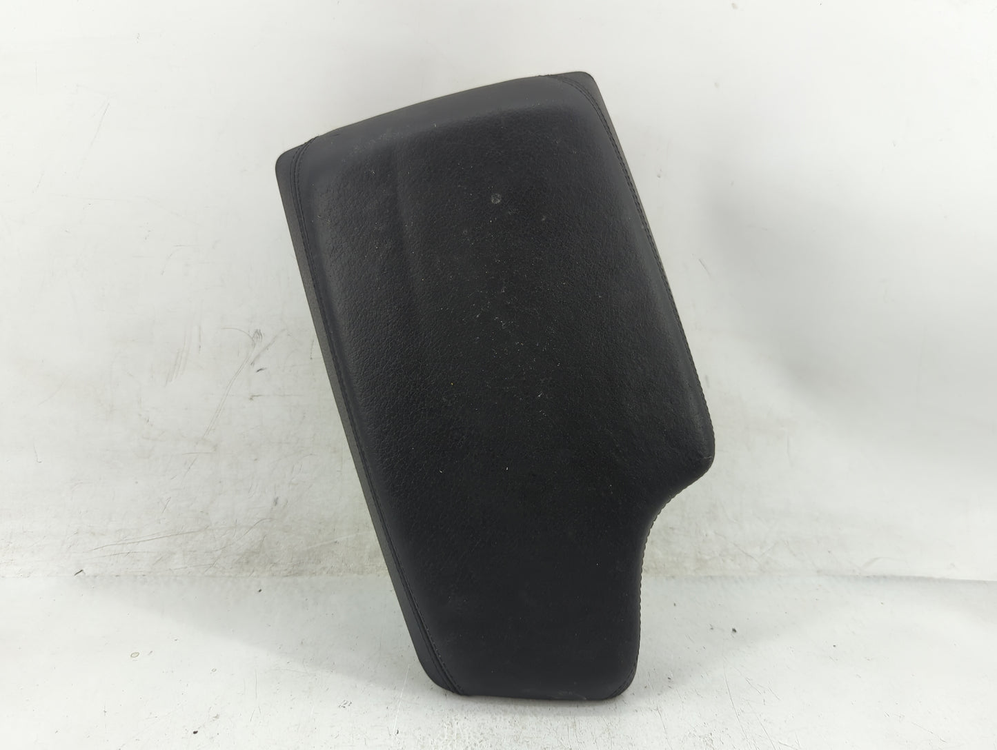 2013 Bmw 328i Center Console Armrest Cover Lid Fits OEM Used Auto Parts - Oemusedautoparts1.com