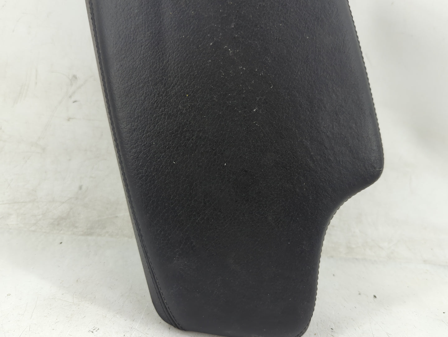 2013 Bmw 328i Center Console Armrest Cover Lid Fits OEM Used Auto Parts - Oemusedautoparts1.com