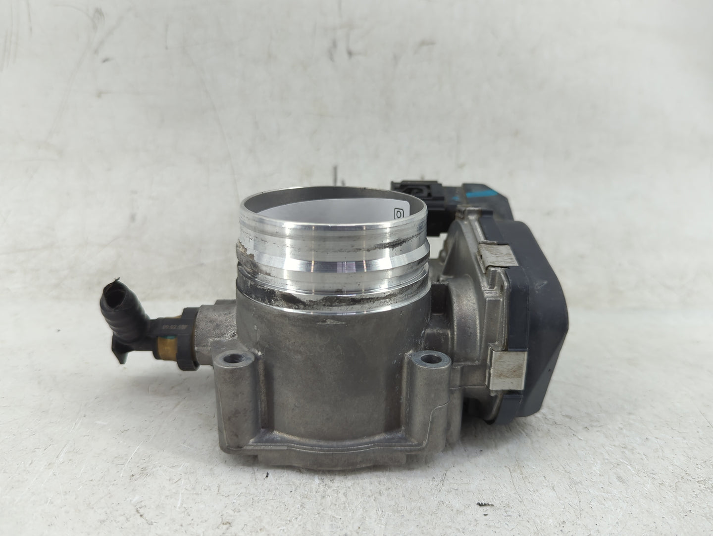 2012-2016 Bmw 328i Throttle Body P/N:7588625-03 A2C83786800 Fits Fits 2012 2013 2014 2015 2016 2017 2018 OEM Used Auto Parts