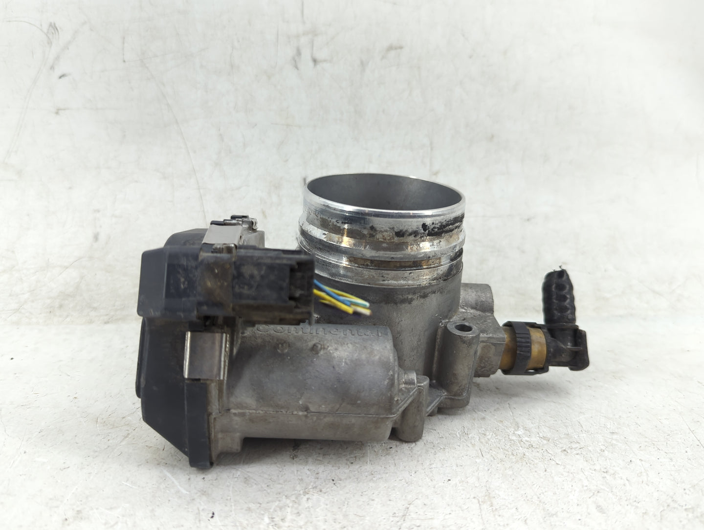 2012-2016 Bmw 328i Throttle Body P/N:7588625-03 A2C83786800 Fits Fits 2012 2013 2014 2015 2016 2017 2018 OEM Used Auto Parts
