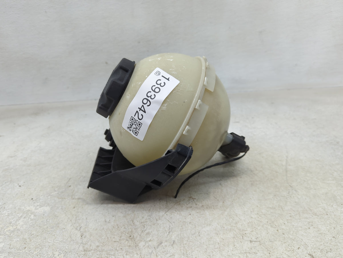 2012-2016 Bmw 328i Radiator Coolant Overflow Expansion Tank Bottle 1393642 - Oemusedautoparts1.com