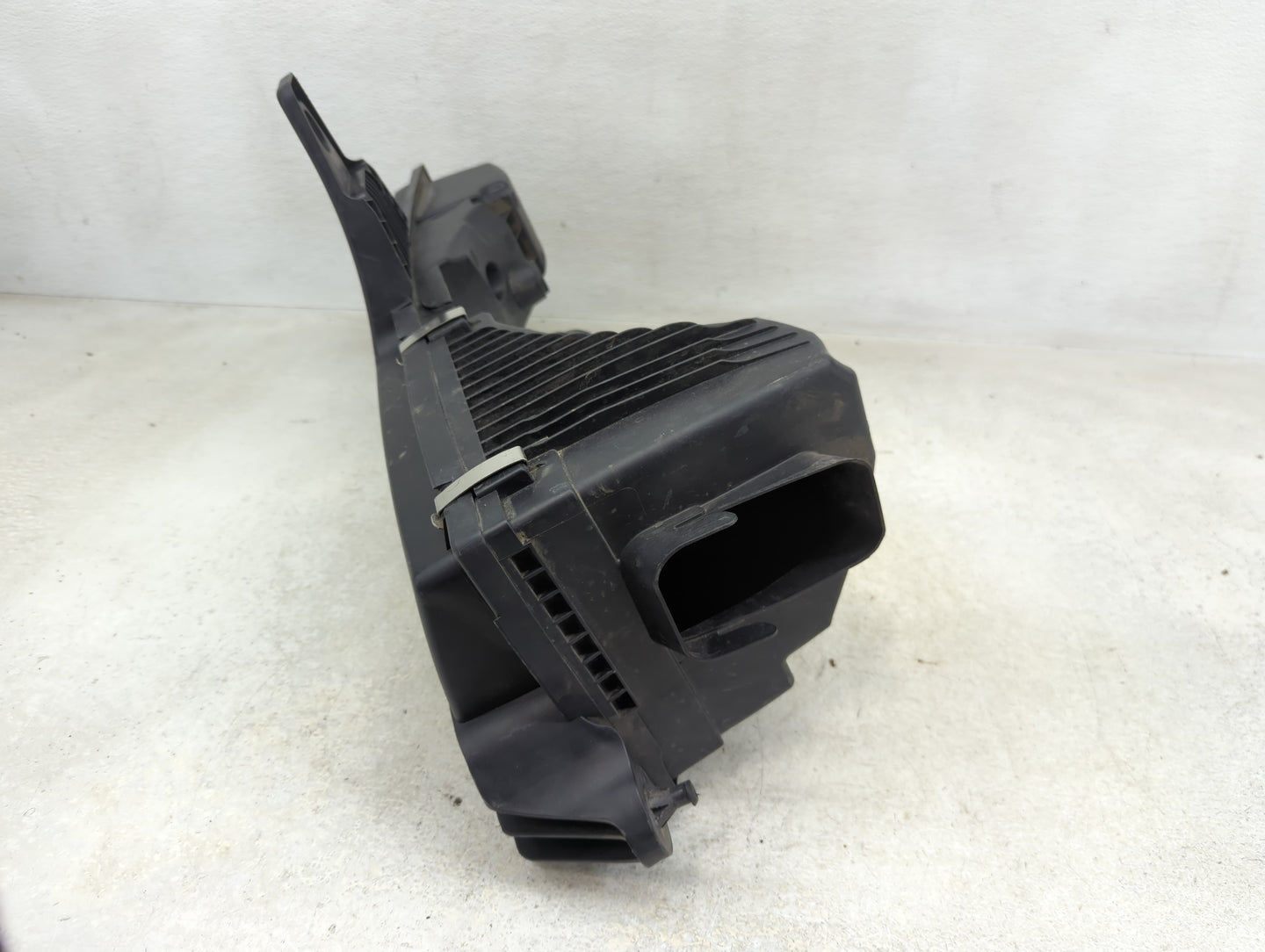 2012-2016 Bmw 328i Air Cleaner Intake-duct Hose Tube - Oemusedautoparts1.com