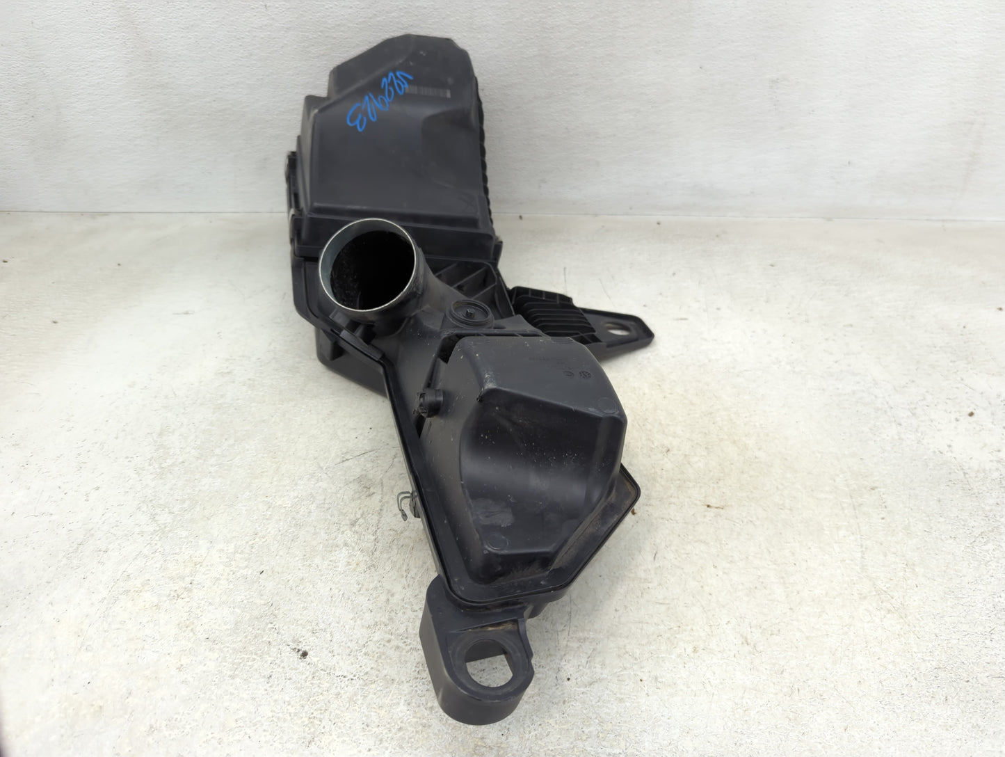 2012-2016 Bmw 328i Air Cleaner Intake-duct Hose Tube - Oemusedautoparts1.com
