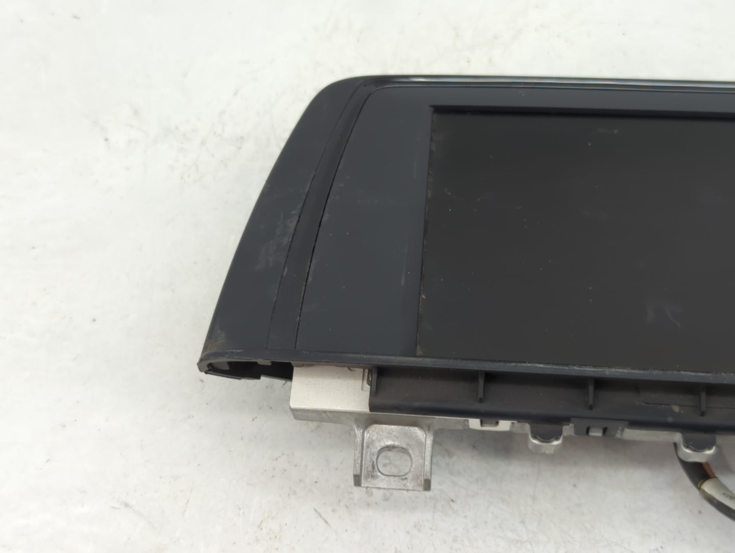 2012-2016 Bmw 328i Information Display Screen - Oemusedautoparts1.com